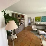 Provencale Familiale Avec Piscine فيلة *