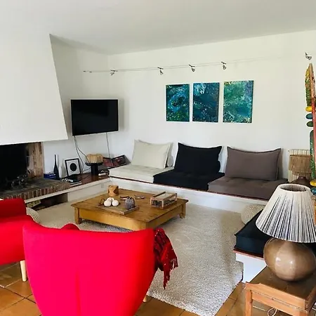 Provencale Familiale Avec Piscine Villa