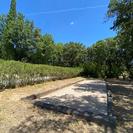 ヴィラ Provencale Familiale Avec Piscine グリモー