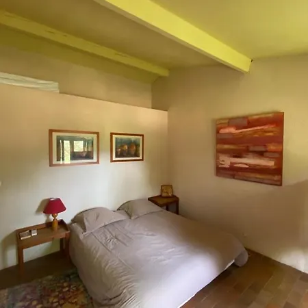 Provencale Familiale Avec Piscine グリモー