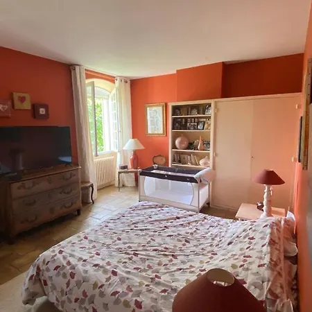 Villa Provencale Familiale Avec Piscine *