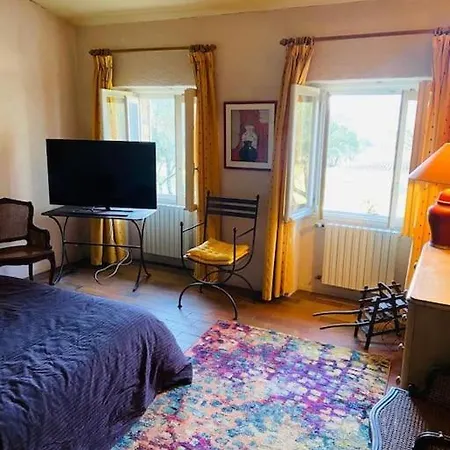ヴィラ Provencale Familiale Avec Piscine *