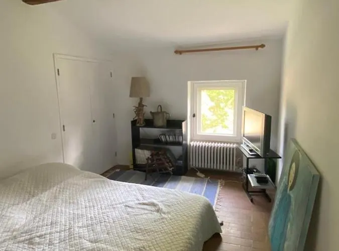 Provençale Familiale Avec Piscine *