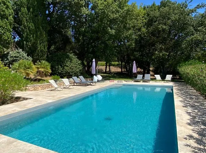 Provençale Familiale Avec Piscine Villa *
